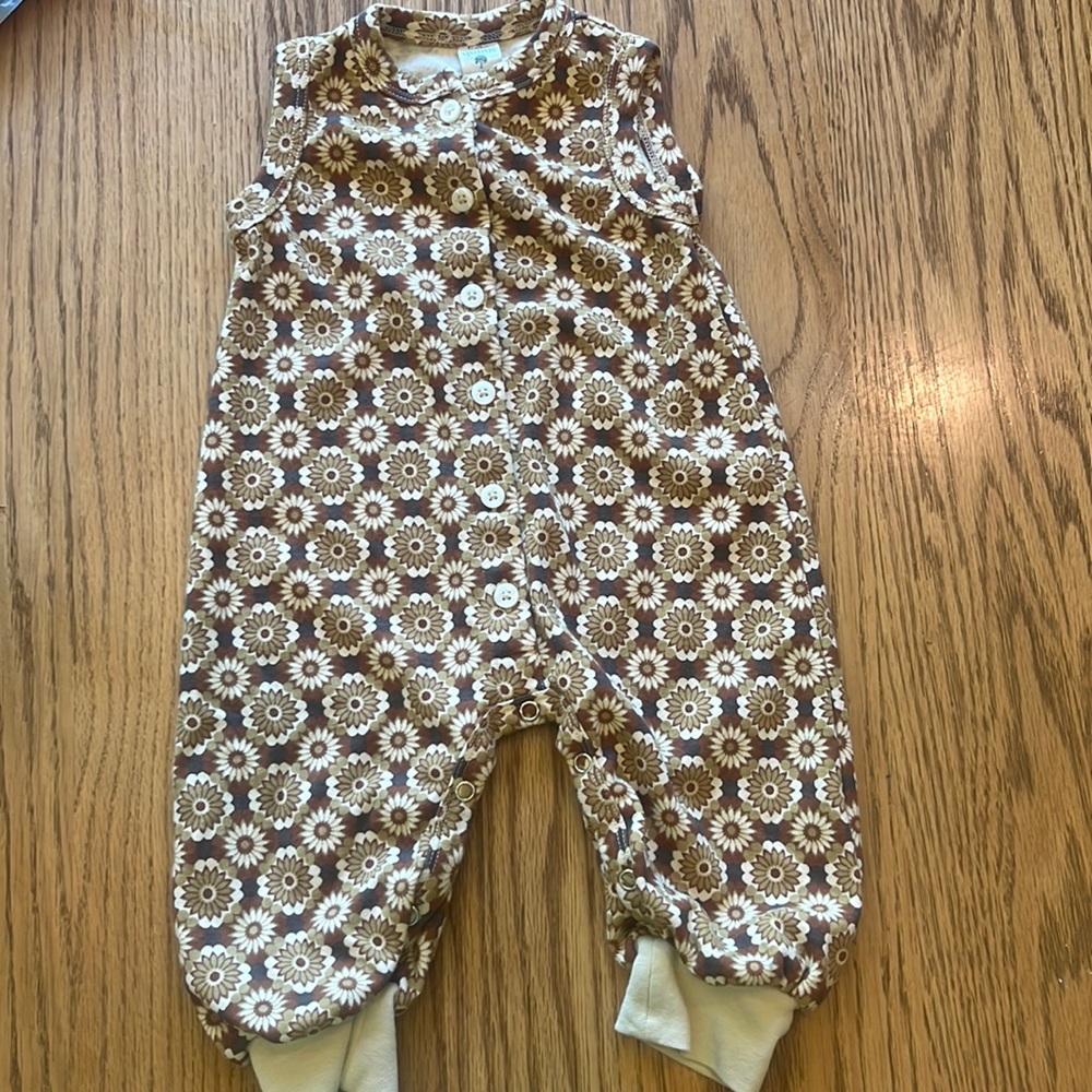 Kate Quinn sleeveless romper 6-12 month